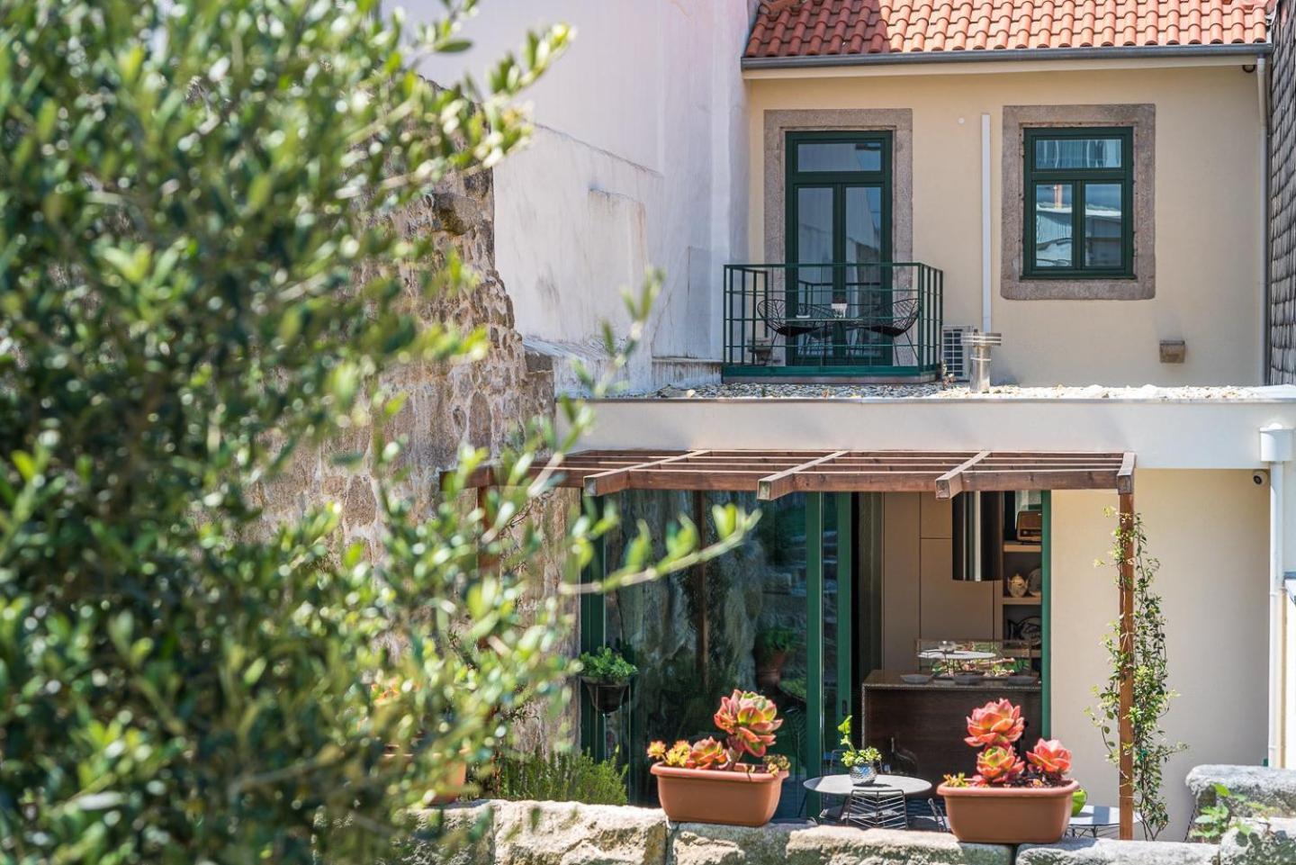 Guestready - Jardim Das Oliveiras Guesthouse - 2 OOporto Exteriör bild